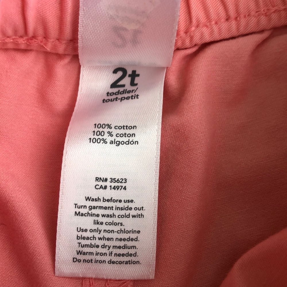 RUFFLED SHORTS SIZE 2T - Picture 5 of 5